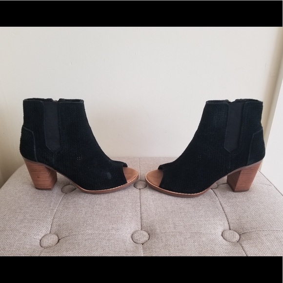 Tom’s Peep Toe Booties - Picture 5 of 6